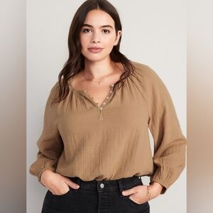 Old Navy Tan Gauzy Tan Blouse Long Sleeve Button Neck Size Large